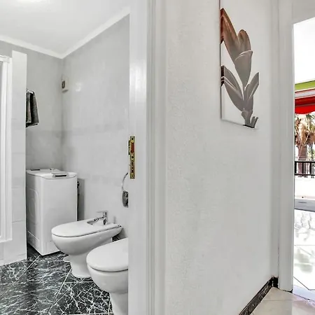 Robert Playa De Americas بلايا ذي لاس أميريكاس