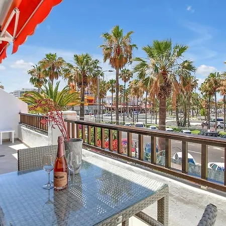 Robert Playa De Americas * Playa de las Américas